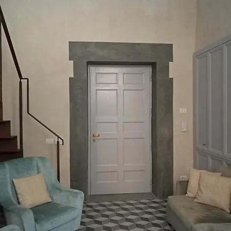 Mezzo 46 Apartment *